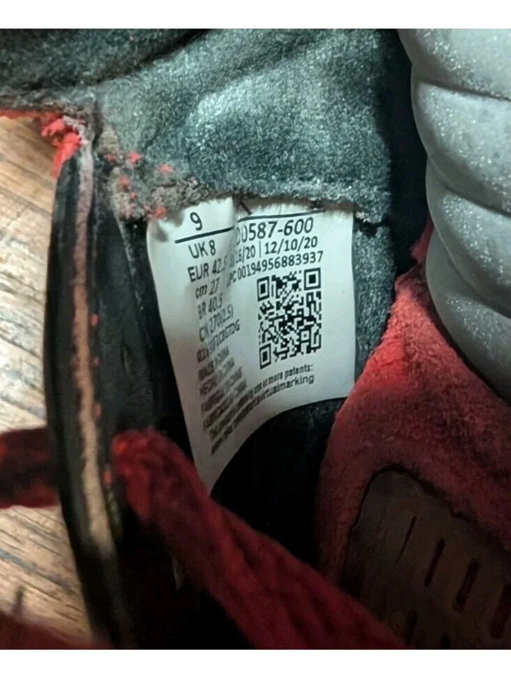 Air Jordan 5 Retro Raging Bull Varsity Red Suede Mid Top DD0587-600 Sz 9